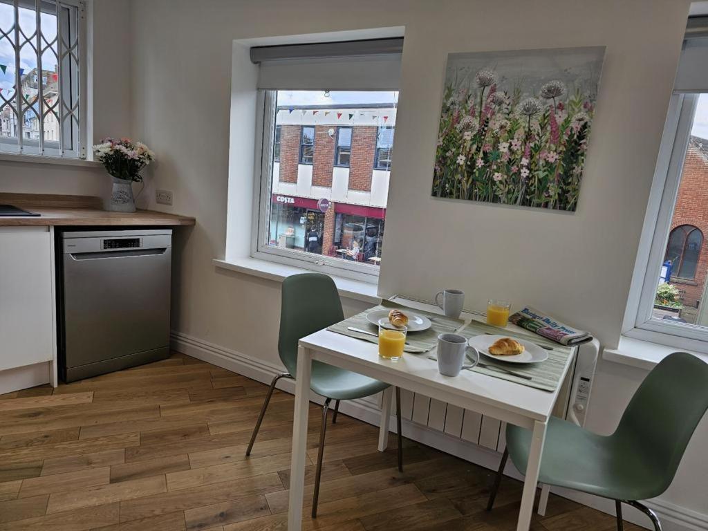 Charming 1-Bed Apartment In Cromer Town Centre المظهر الخارجي الصورة